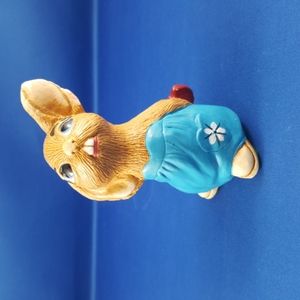 VTG Pepiware Bunny Figurine, IMP - 4 in. tall